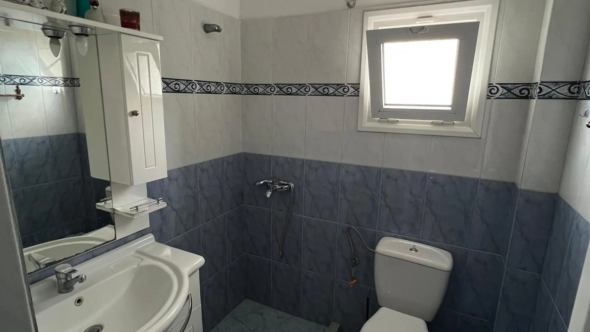 Hidri Apartments Saranda